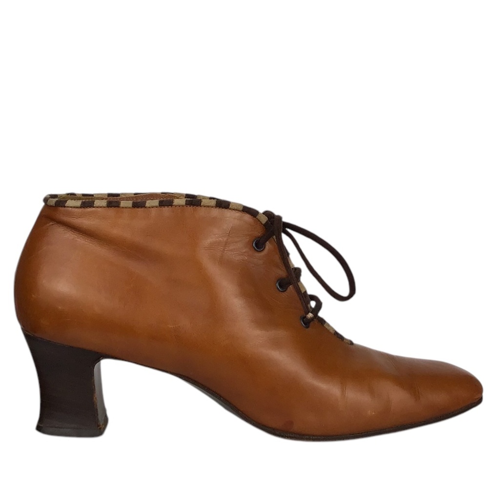 Fendi 🇮🇹 Italian Vintage Leather Boots or Heels